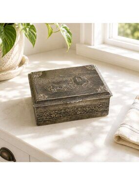 Vintage Metal Trinket Box With Embossed Horse & Carriage Design Floral Side Deta